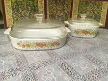 Load image into Gallery viewer, Corning Ware casserole set. Stamped Corning Ware.  Highly Collectable Corningware dishes